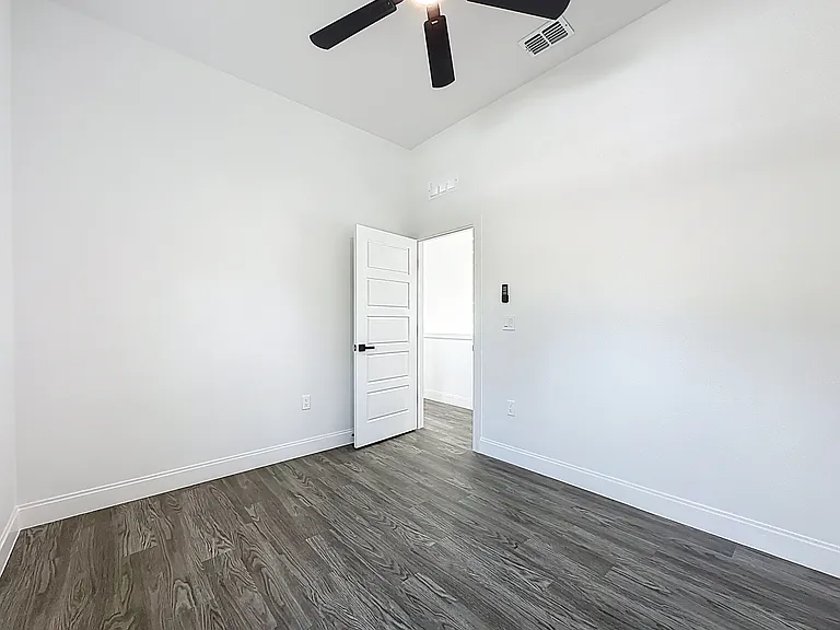 8892 Hogan Rd — Photo 38