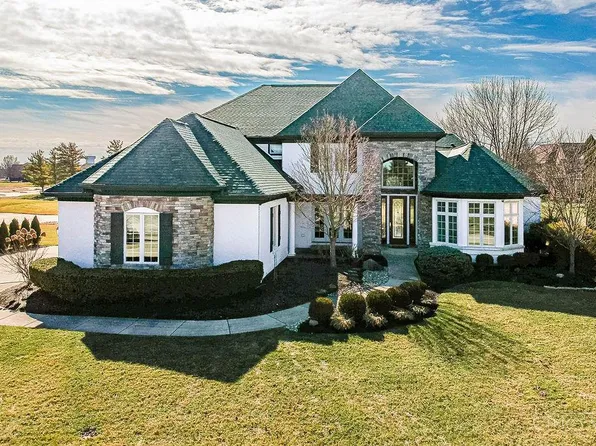 8087 Laurel Lake Ct, Middletown, OH 45044