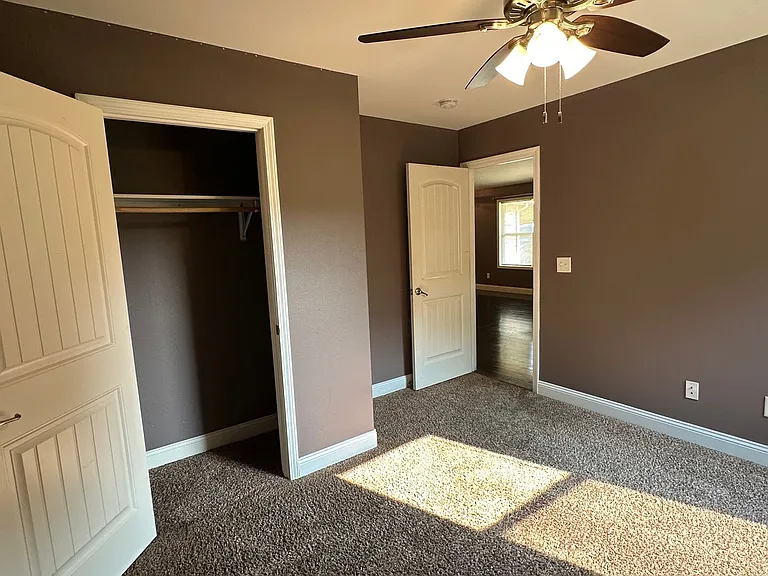 335 Lyle Curtis Cir — Photo 61