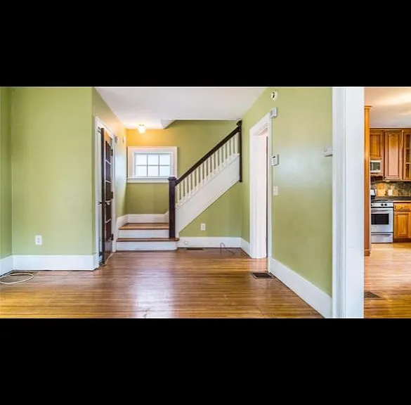 3 Furman Cres — Photo 3