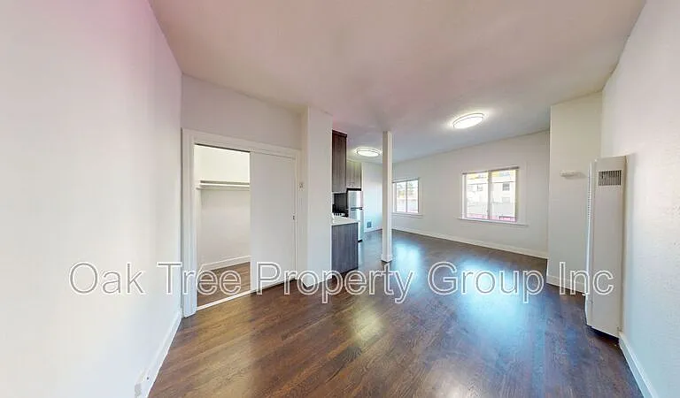 509 Sycamore St #10 — Photo 2
