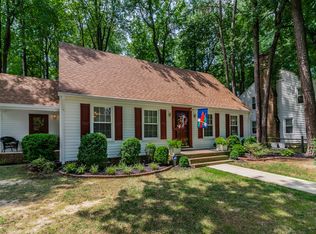 10601 Savoy Rd, North Chesterfield, VA 23235