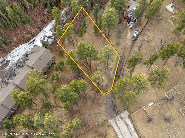 55 Pleasant St, Deadwood, SD 57732