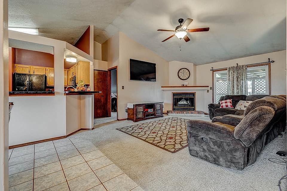 1st image of 2412 Downing Dr