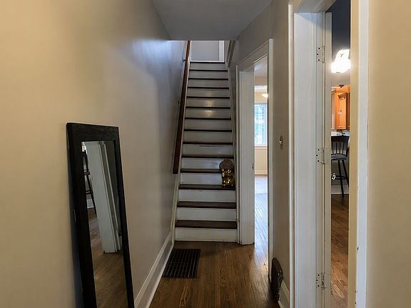 4th image of 22 Inwood Ave