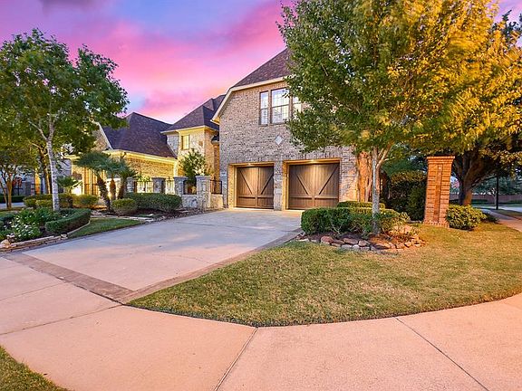 3rd image of 6839 Delamotte Ln