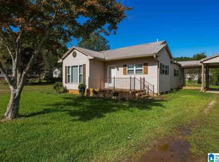 513 Oak St, Bessemer, AL 35022