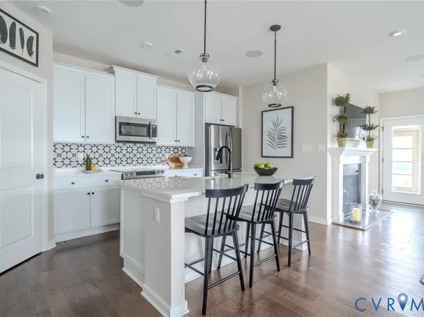 15906 Canoe Pointe Loop #14-4, Chesterfield, VA 23120