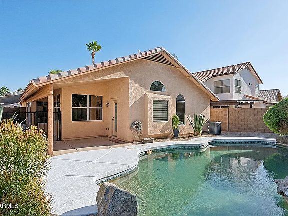 2nd image of 3989 E San Remo Ave