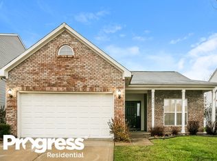 3016 Limber Pine Dr, Whiteland, IN 46184