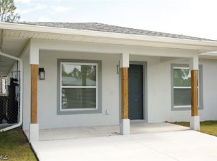 917 Graystone Ave, Lehigh Acres, FL 33974