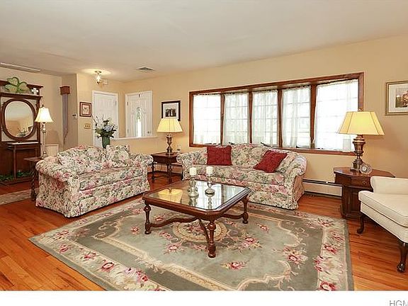 5th image of 111 Westlake Dr
