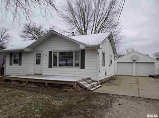 112 Briargate Rd, Washington, IL 61571