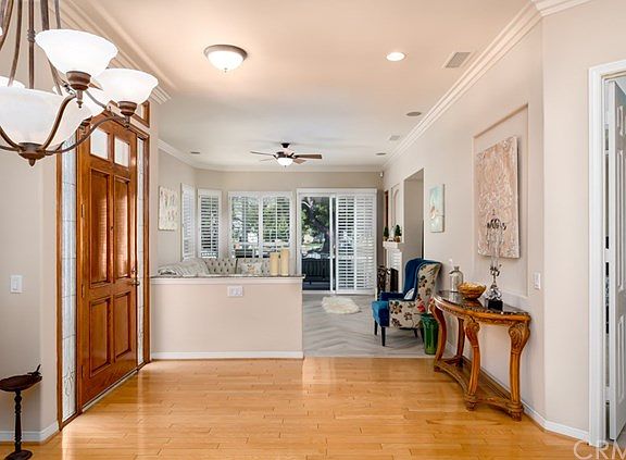 4th image of 38707 Muirfield Dr