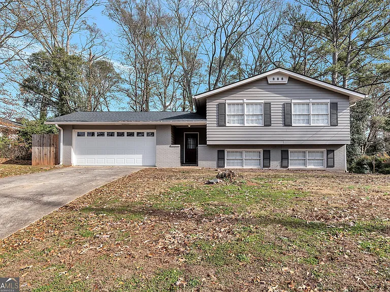 2480 Powers Ferry Dr SE — Photo 30