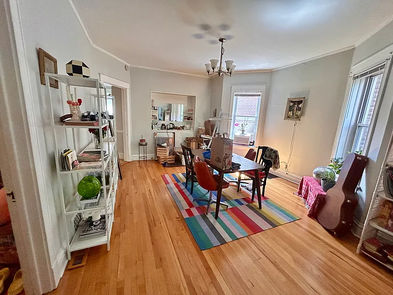 4423 N Damen Ave #1 — Photo 6
