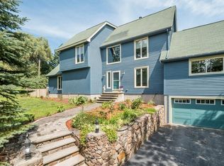 83 Red Gate Rd, Tyngsboro, MA 01879