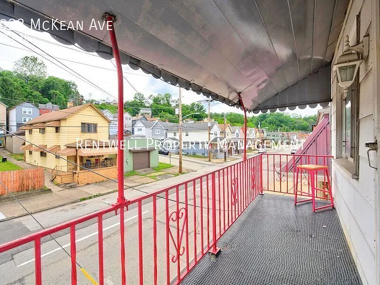 1022 McKean Ave — Photo 23