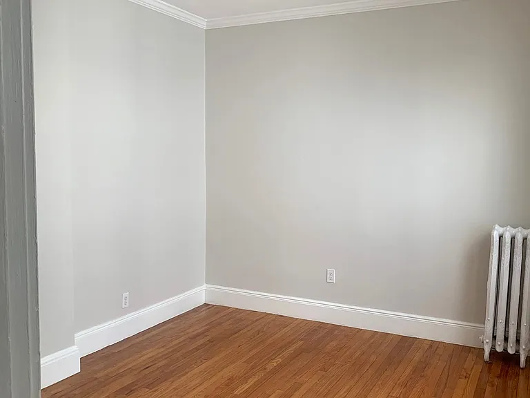 339 S Huntington Ave #6 — Photo 6