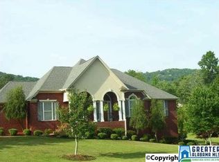 201 Dunaway Trce, Rainbow City, AL 35906