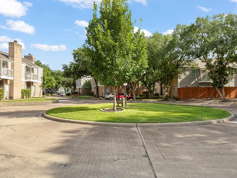 11710 Southlake Dr #51 — Photo 4