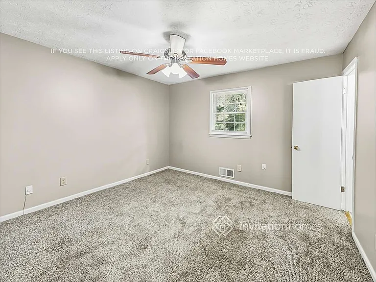4412 Bryant Dr SW — Photo 10