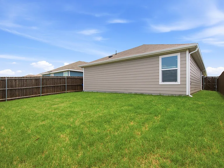 5620 Timber Point Dr — Photo 17