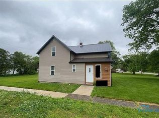 102 N Maple St, Payne, OH 45880