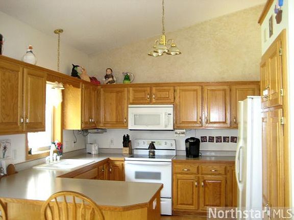 4th image of 3606 Oakgreen Ave N