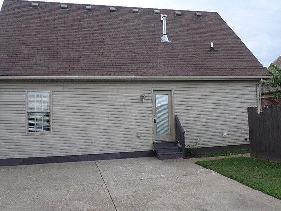 3rd image of 11011 Sandwood Pl