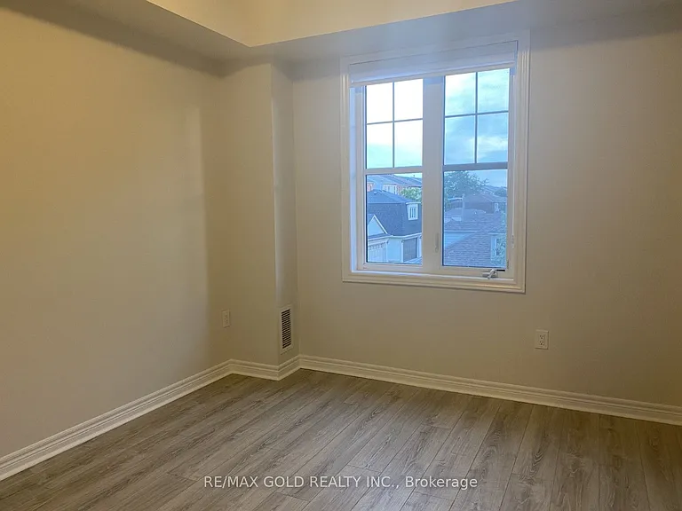 276 Gatwick Dr #205 — Photo 8