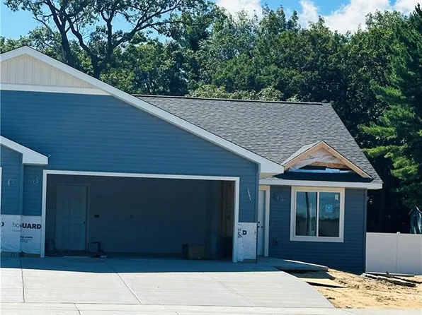 842 Glacier Drive, Altoona, WI 54720