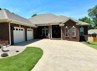 267 Koger St, Killen, AL 35645