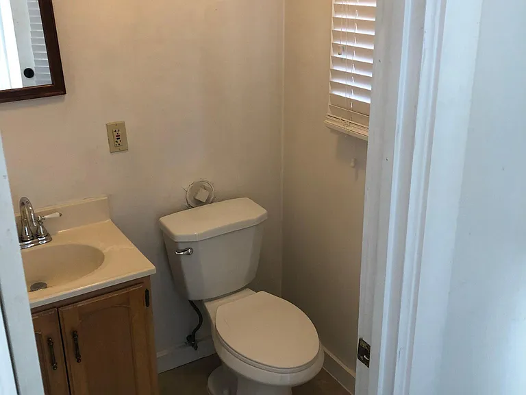 3533 S Spring Ave — Photo 29