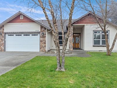 2084 SW Ford St, Grants Pass, OR, 97526