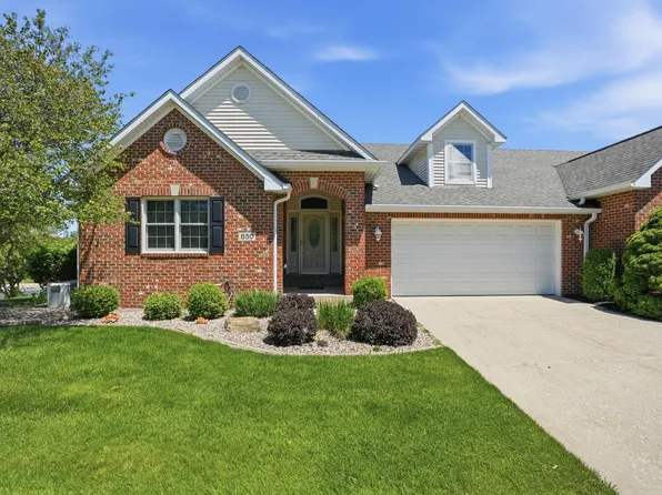 850 Shannon Dr, Crown Point, IN 46307