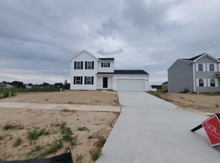 253 Jacata Dr, Kent City, MI 49330