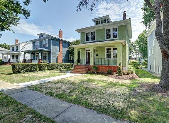 3rd image of 2619 Seminary Ave
