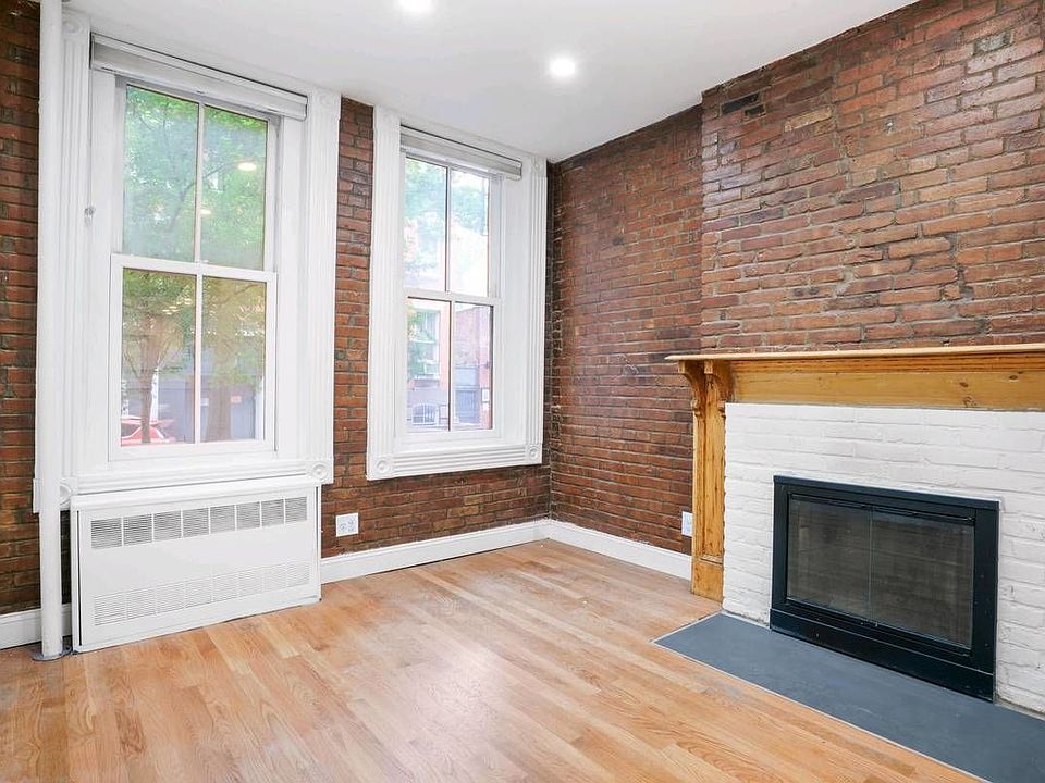 1st image of 119 Bank St #Ff