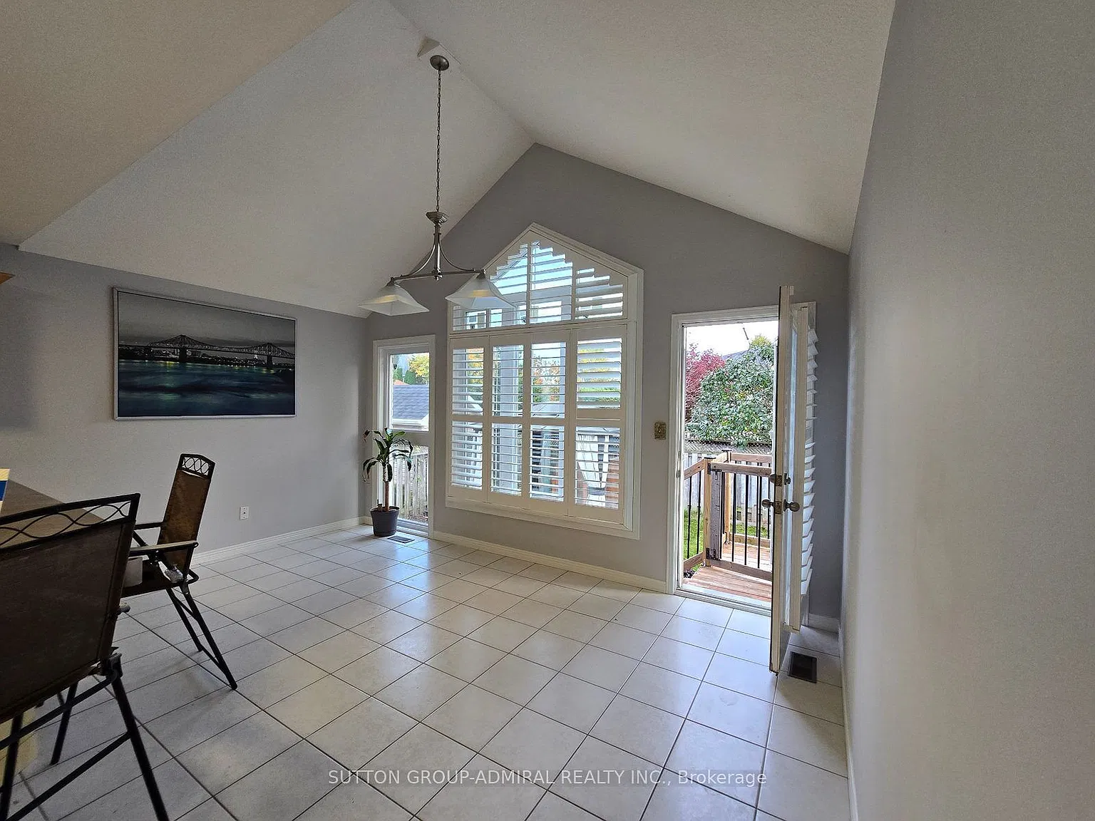 3 bed, $2,850 — Photo 3