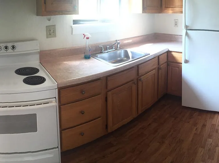 405 Blackhawk Rd #12 — Photo 2