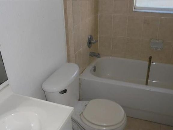 5th image of 2905 E 25th Ave