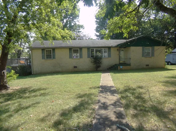 201 Woods Ave S, Lewisburg, TN 37091