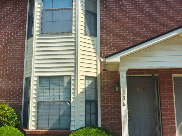 306 Mount Vernon Dr, Calhoun, GA 30701