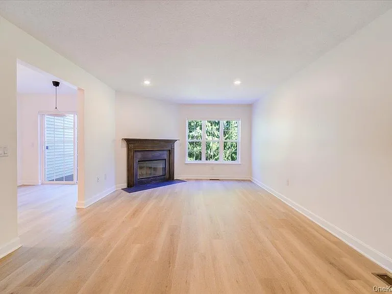 6204 High Ridge Ct — Photo 6
