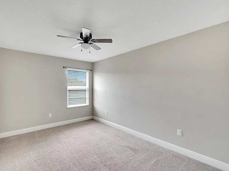5320 Sagecrest Dr — Photo 31
