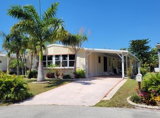 7 Grande Camino Ct, Fort Pierce, FL 34951