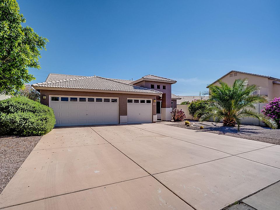 1st image of 8414 W Shaw Butte Dr