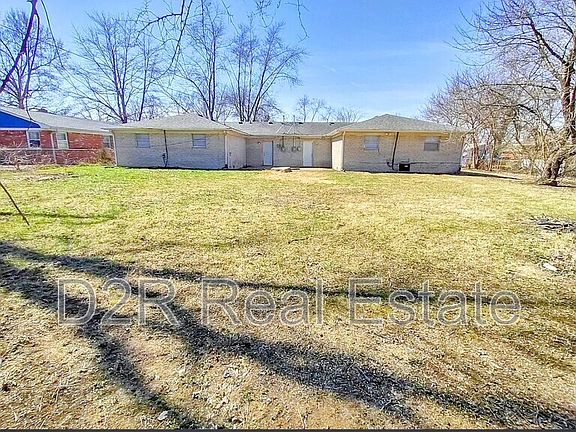 2nd image of 7819 Southfield Dr