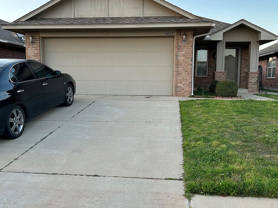 1st image of 1429 NW 126th St